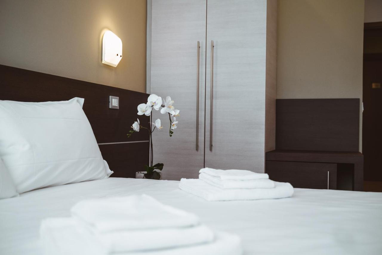 Albergo Commercio Palmanova Dış mekan fotoğraf